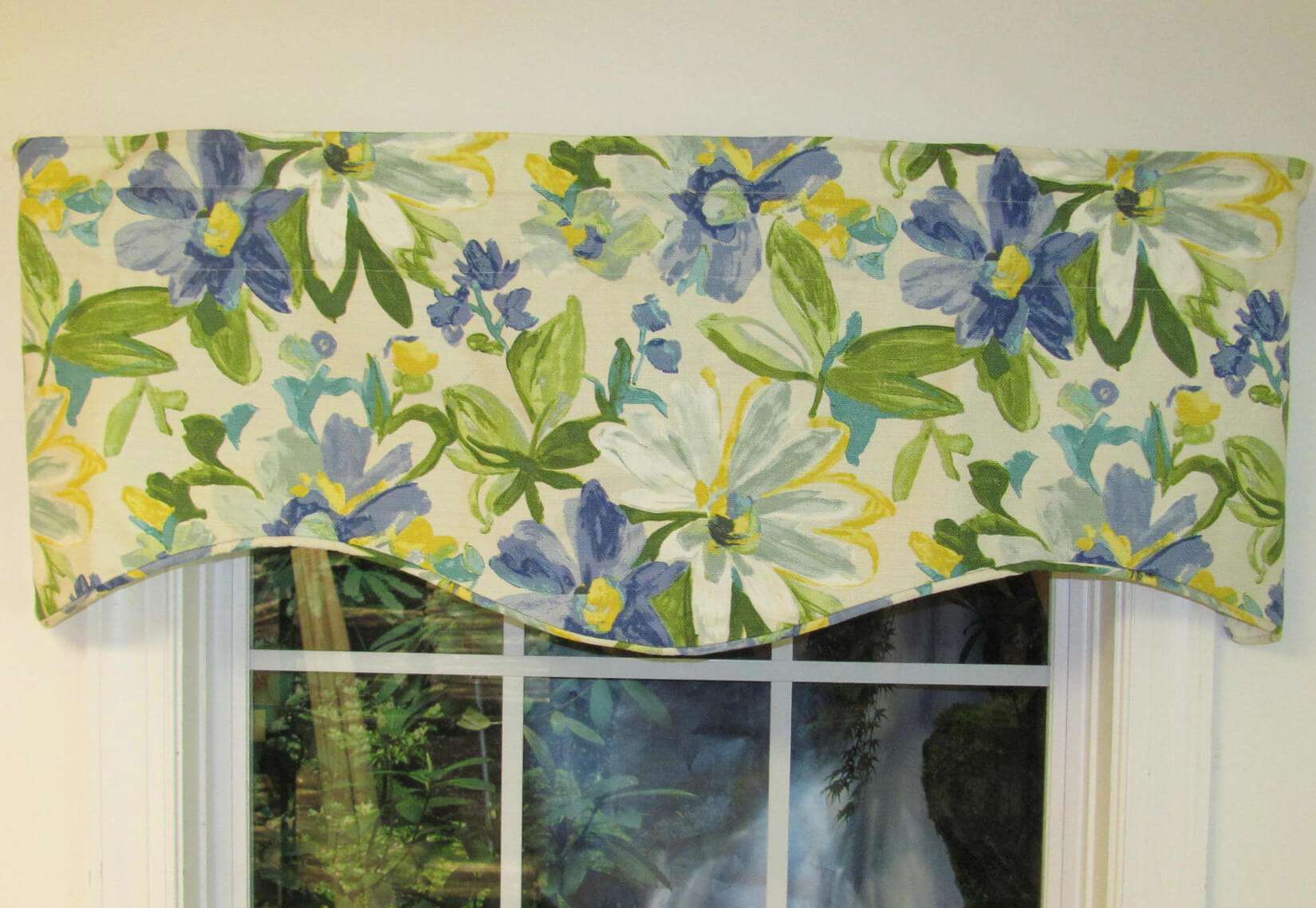 Floral Splash M Valance Questions & Answers