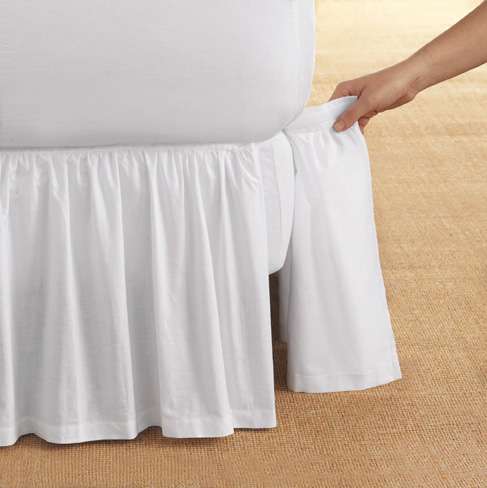 What is the weight of this bedskirt?